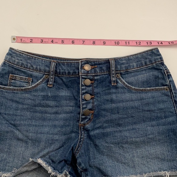 Universal Thread denim shorts - Picture 4 of 7
